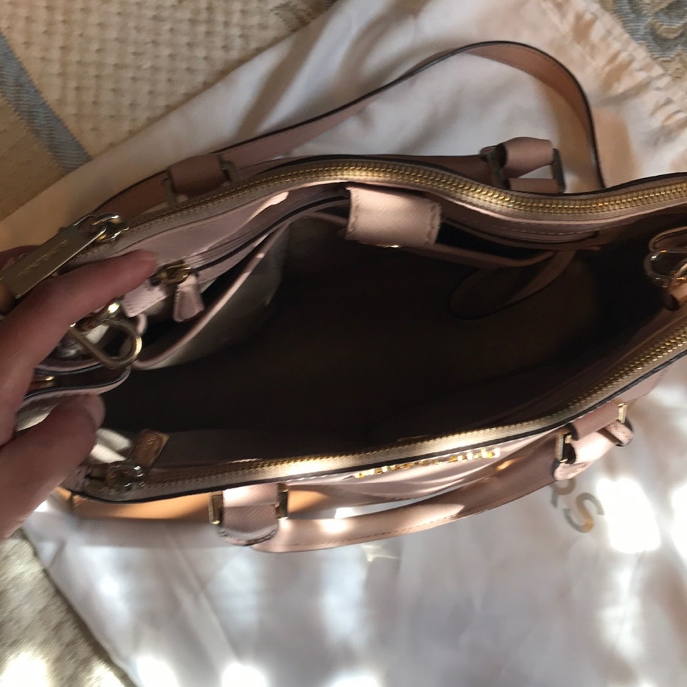 Michael Kors  bag - Picture 3 of 3